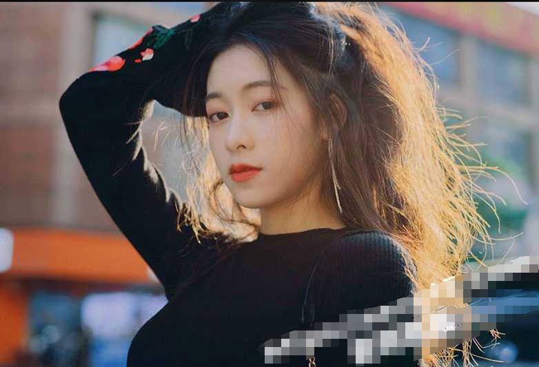 吴柳芳塌房内幕:体操冠军的恋爱出轨丑闻