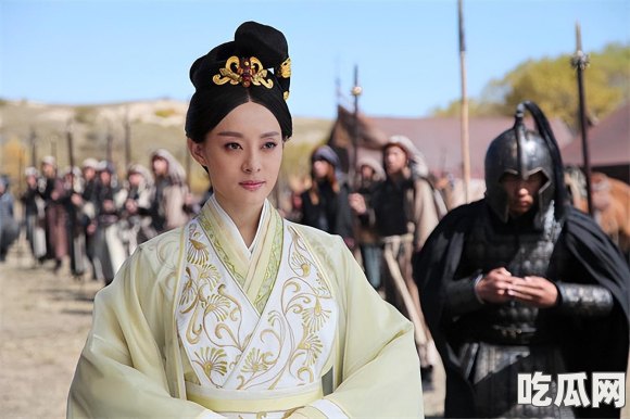 温婉“洗白”直播失误，网友反应冷淡！